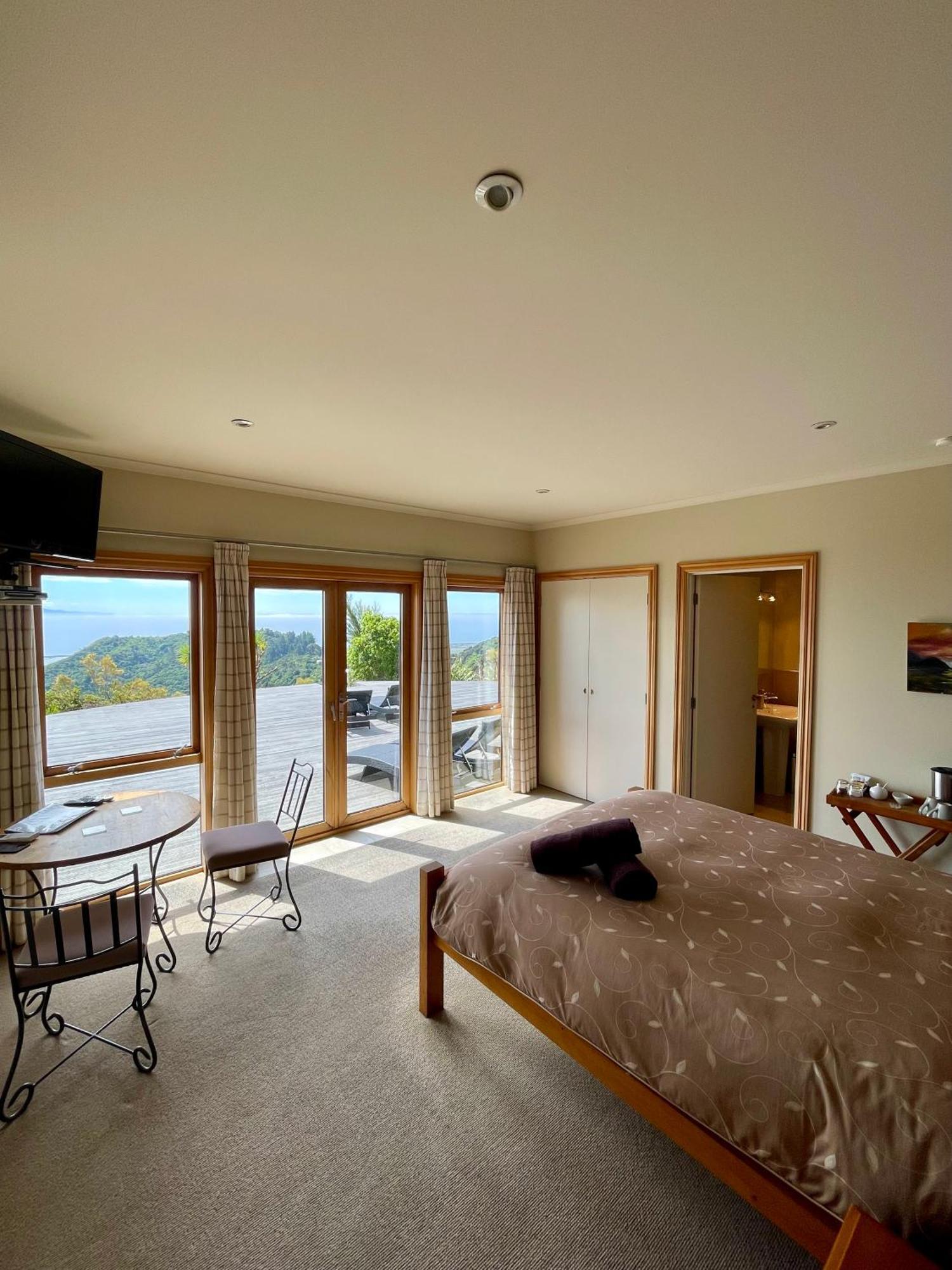 Parautane Lodge Nelson Exterior photo